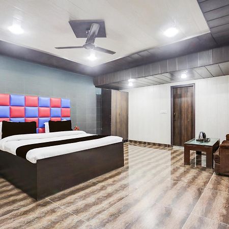 Super Townhouse Haibowal Chowk Λουντιάνα Εξωτερικό φωτογραφία