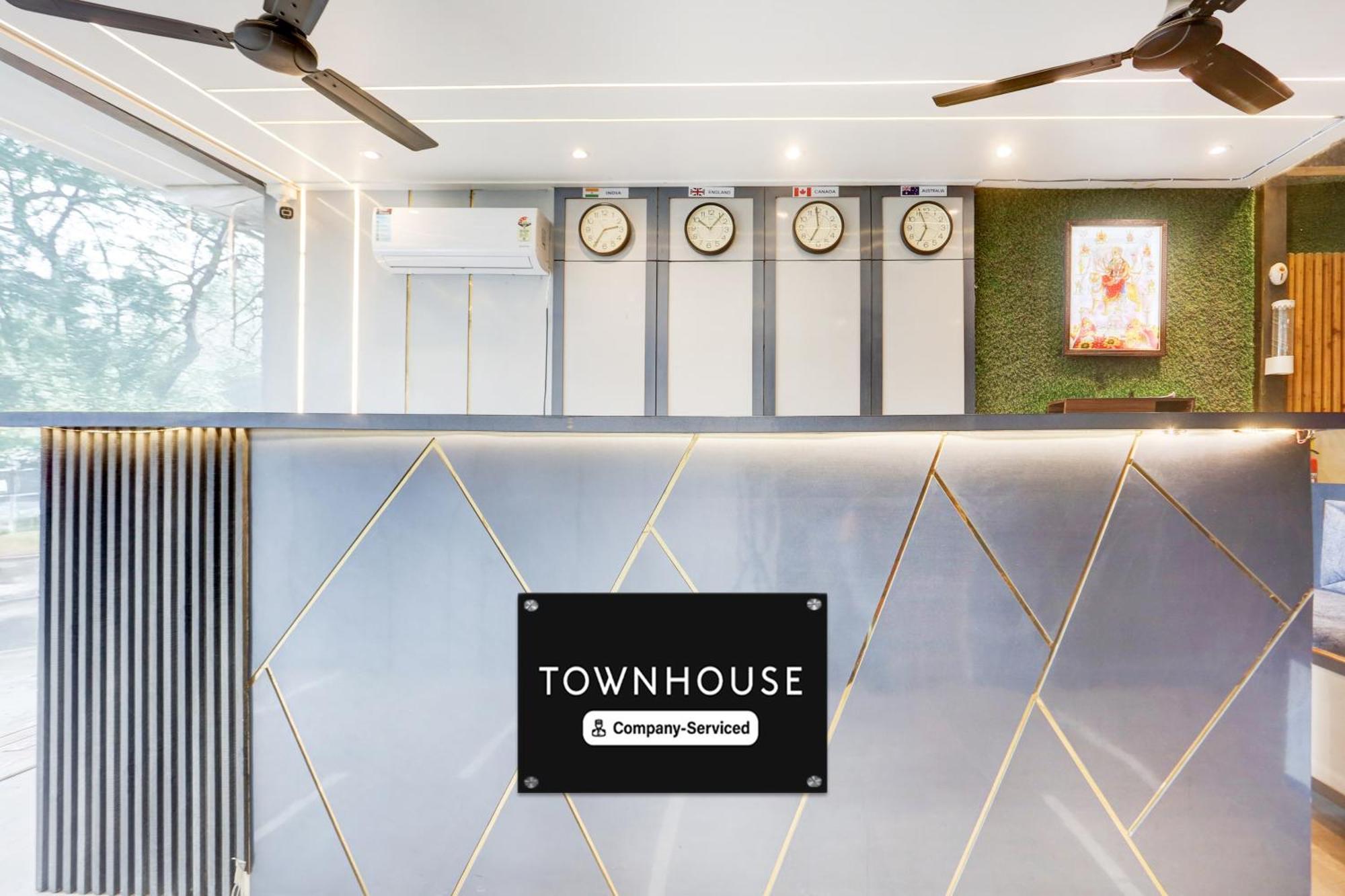 Super Townhouse Haibowal Chowk Λουντιάνα Εξωτερικό φωτογραφία